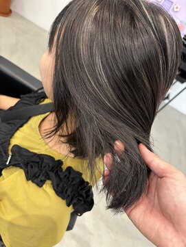 エン(en) コントラストハイライトグレージュ