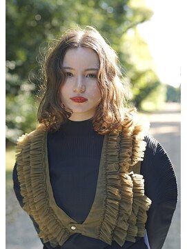 ルク(RUKU) 大人ショート/ショートボブ/マロンベージュ/フェザーショート