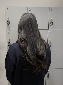 ウミ(Umi) 【なぎさ/戸塚】海外ガール風ザクザクレイヤー