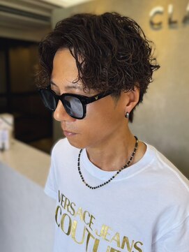 メンズサロンオー 宮崎(Men's salon O.) 波巻きパーマ ツイストスパイラルパーマ ツーブロック 刈り上げ