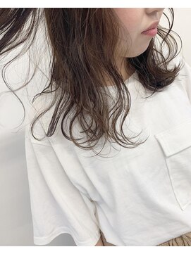 ガーランドウメダ(Garland umeda) ミディアムロング