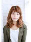 毛先重めのAラインミディアム