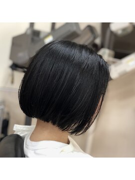 ザワン(The one) ミニボブ