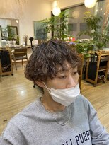 ギフト ヘアー サロン(gift hair salon)&nbsp;波パーマで作る外国人風ヘア