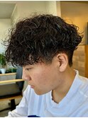 波巻きパーマセンターパートツイストパーマメンズマッシュパーマ