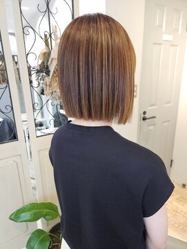 ヘア ケア ディエイチケー(HAIR CARE DHK) 切りっぱなしボブ