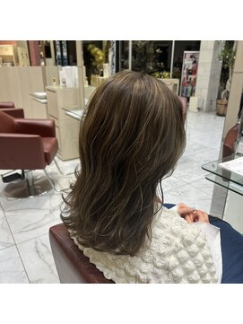 ゼルプレミアムレイクタウン(ZELE) (桑田 興成) ミディアムハイライト