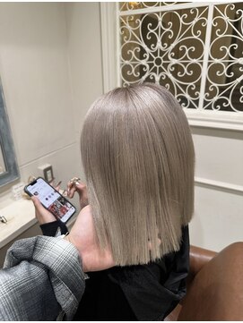 フレーム へアアンドトリートメント 天王寺北口店(FRAME) ツヤっとグレージュ