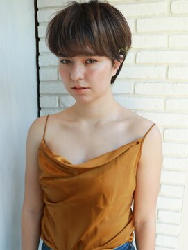 ローブ アオヤマ(LOAVE AOYAMA) 【LOAVE】 くすませアッシュベージュ / 耳掛けショート