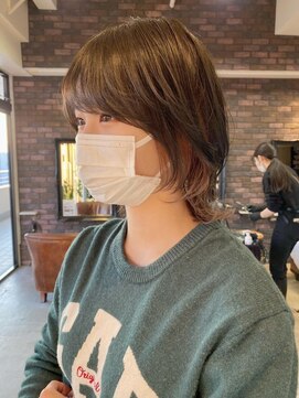 ヒース 姪浜(Heath) 丸みショートレイヤー　インナーグレージュ 　20代30代40代