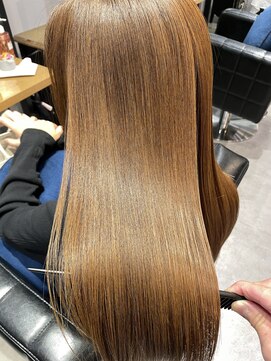 ライフ(LIFE) 髪質改善ヘアエステ/縮毛矯正/ストレート/イメチェン/フェミニン