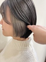 オウルヘアー(Owl hair) グレイ系イヤリングカラー/ボブ