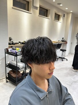 アイトーキョー 横浜(AI TOKYO) 波巻き/ハイライト/マッシュパーマ/ウルフ[横浜駅]