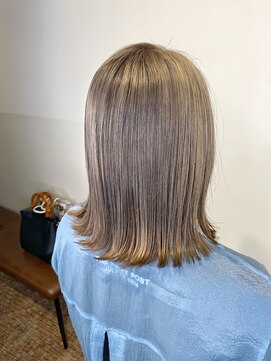 アンサム 下北沢店(UNSOME) ミルクティーベージュ/グレージュ／切りっぱなしボブ