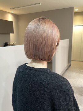 ヘア アンド メイク アートレス(Hair and Make Art less) ぱつっとボブ