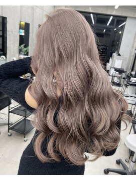 リノート バイ エゴル 名古屋(LINOET by ENGOL) 【LINOET 名古屋】佐藤まいら　ブラウンベージュ