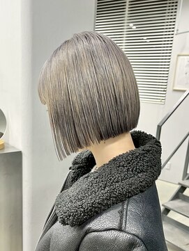ヘアー アイス 御器所本店(HAIR ICI) 透明感カラーダブルカラーブリーチアッシュグレージミニボブ