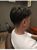 好印象ツーブロックバーバースタイル