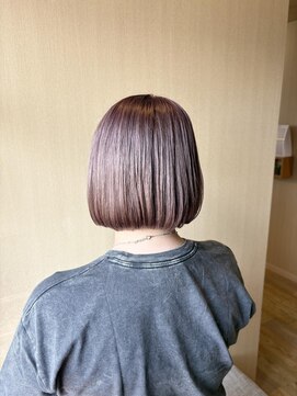 エム インターナショナル 白岡 キュート(EMU international CUTE) 艶ラベンダーピンクボブ