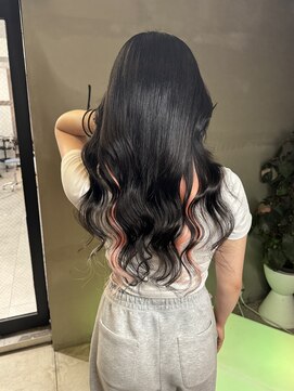 ラニシス ヘアー(Lanisis Hair) ベビーピンク×インナーカラー