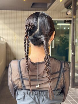 サロン シー(salon sea) salon sea　とわ お呼ばれヘアセット　タイトヘアアレンジ