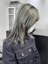 ココ 本八幡(KOKO)&nbsp;#黒髪#小顔#クラゲヘアー#オリーブグレー#ココアベージュ#美髪