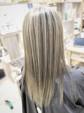 シャイニー ヘアー ダイス(SHINY HAIR DaiCe) アンブレラカラー