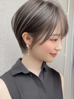 トワ 仙台店(toi)&nbsp;【レイヤー】グレージュ・ショートボブ・イルミナカラー