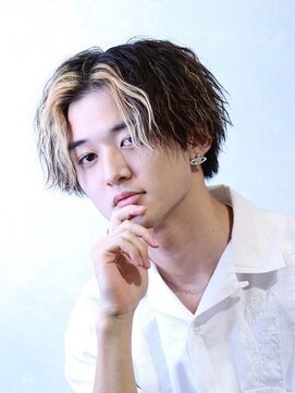 men's salon es. 新宿 メンズカット/メンズパーマ/メンズヘア【メンズサロン エス】 ニュアンスパーマ/波巻きツイストスパイラル[新宿/メンズ/men's]