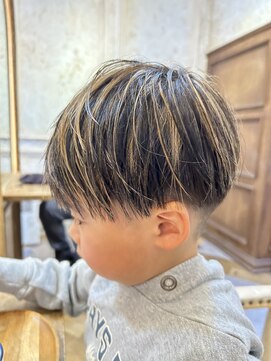 リリー 鷺沼店(RILLY) 〈キシタクヘアー〉キッズカット×ハイライト