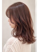ヘアーエボリューション&nbsp;ピンクブラウンのくびれミディアム