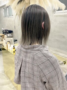 ソーコ 渋谷(SOCO) *【SUN】/ナチュラルばレイヤージュ/グレージュ/ボブ