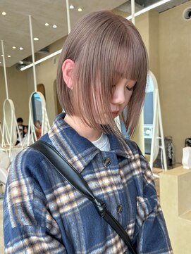 スニュウ(snuw) 似合わせカットボブ小顔カット透明感カラーミルクティカラー