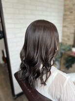 アトリエナガノ(atelier nagano) ニュアンスカラー/センターパート/ツヤ髪スタイル/ブルージュ