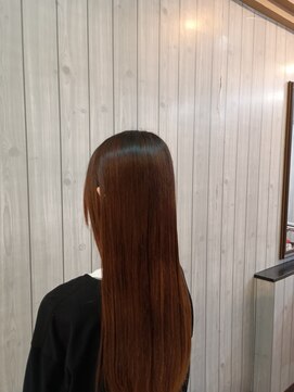 グラブヘアー(Grav hair) 縮毛矯正のリタッチと潤い補修トリートメント