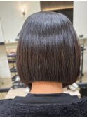 切りっぱなしボブ