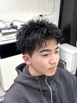 エース(ACES) ルーズショート短髪刈り上げツーブロックリクルート緩めパーマ