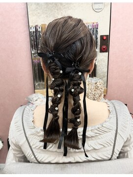 ブロッサム ヘアデザイン(blossom) ツイン編み下ろし