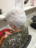 ビューティサロン東京堂&nbsp;グレイヘアでもエレガントに