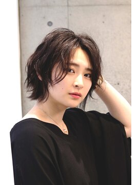 ユニコ(UNiCO) カジュアルウェーブ【大塚美容室UNiCO 髪質改善イルミナカラー】