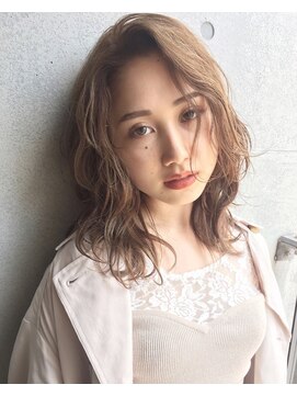 ファースト 仙台店(first) 大人かわいい色っぽウルフヘア・ミルクティーベージュ