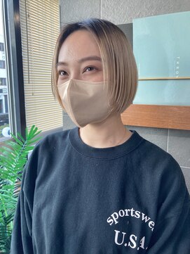 イロプラスソイ(iro + soi) ▲丸みショート×ホワイトベージュ▲