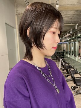 ロジ(loji) 自然なレイヤーカットスタイル