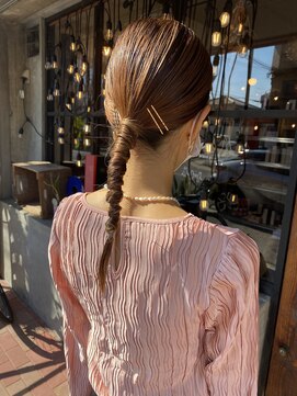 スロウ(Slow) お呼ばれアレンジ【タイトアレンジ】