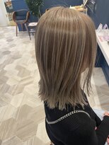 ラグ バイ シゲルカットクラブ 神田久志本店(lag)&nbsp;beige umbrella