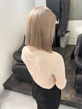 ピヨン 心斎橋(piLLon) ミルクティーベージュ