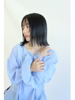 ココ 鷹匠(COCO) 艶のある、大人のきりっぱなし/白髪染め/ヘッドスパ