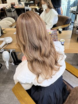 エイトタマプラ たまプラーザ店(EIGHT tamapla) 【EIGHT渡辺】白髪ぼかしハイライト【たまプラ】