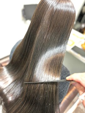 ラポル 四日市鵜の森店(RAPOL) 縮毛矯正/髪質改善/ヘッドスパ/四日市/津/桑名