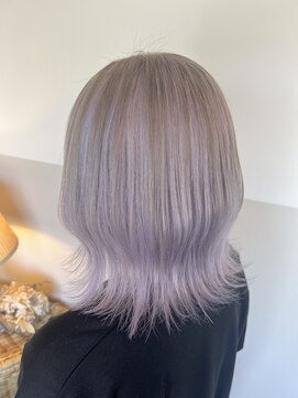 ヘアーデザインサロン スワッグ(Hair design salon SWAG) white silver × lavender